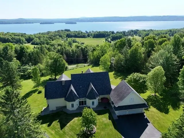 4647 Lake Road, Newport Town · $1,945,000
